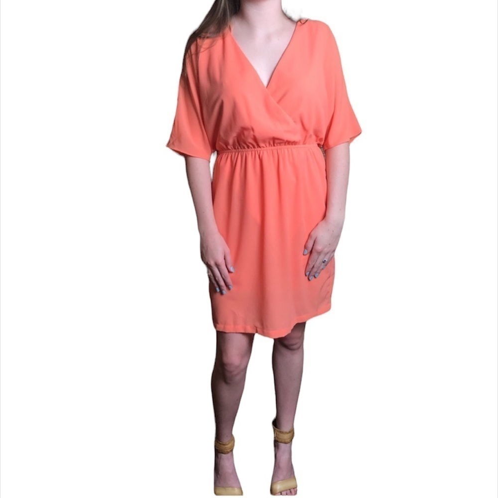 Gianni Bini, Peep shoulder dress